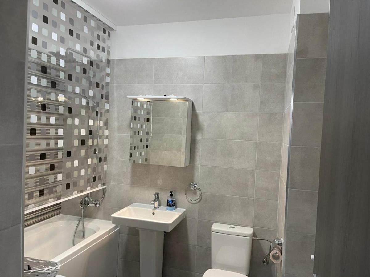Apartament Moghioros Park Residence Dum1 Boekarest Buitenkant foto