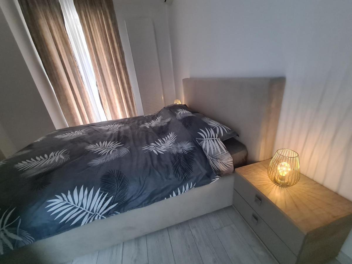 Apartament Moghioros Park Residence Dum1 Boekarest Buitenkant foto